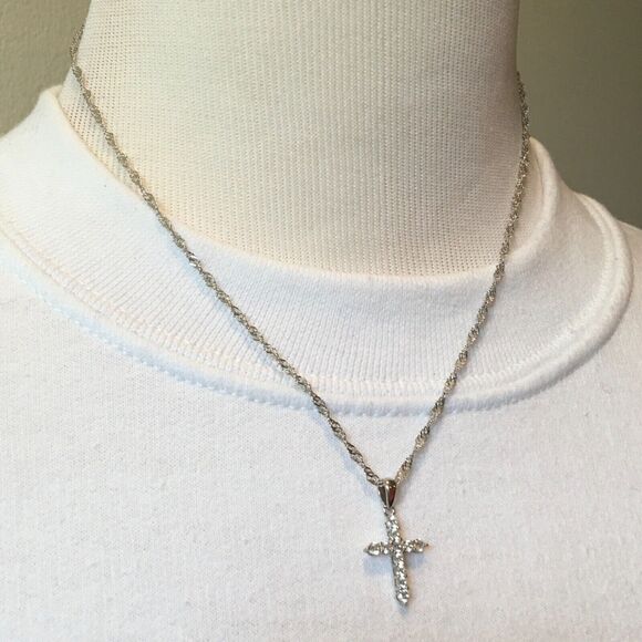Cross Necklace Sterling Silver Cubic Zirconia Pendant 925 17in Twist Chain - Picture 4 of 14